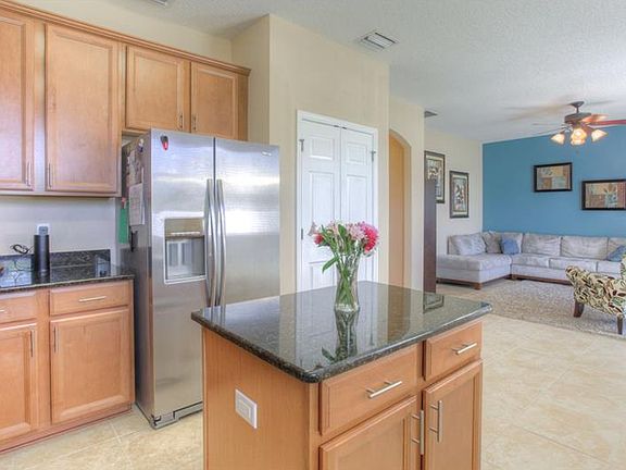 3rd image of 4324 Hanbury Dr
