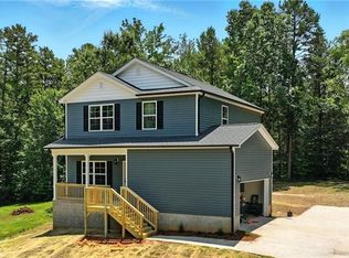 166 Cherry Ln, Clemmons, NC 27102