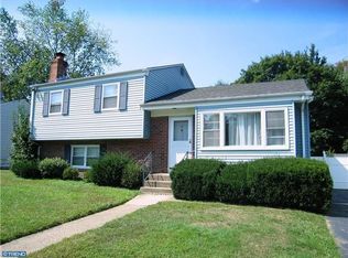 9 Newfane Ave, Ewing, NJ 08618