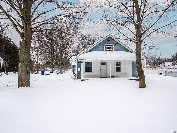 4th image of 2660 Grace Ave