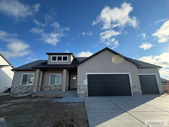 2nd image of 146 Hailey Creek Ave