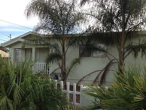 5th image of 1651 Dahlia Ave