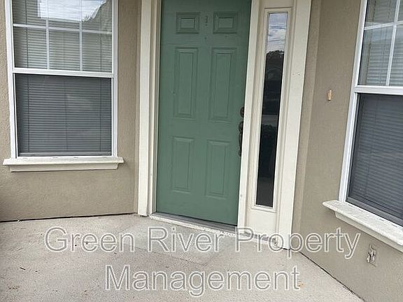 2nd image of 2120D Stone Creek Dr