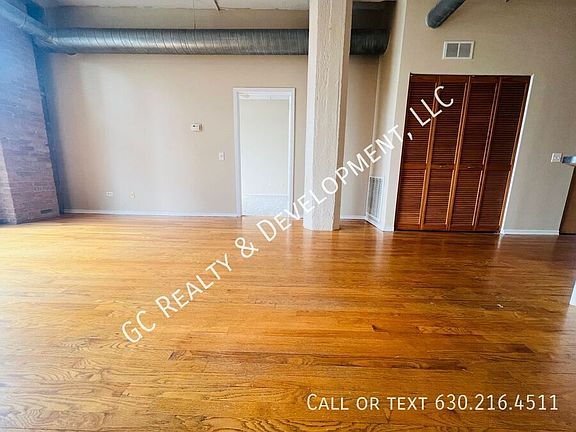 3rd image of 2024 S Wabash Ave APT 504