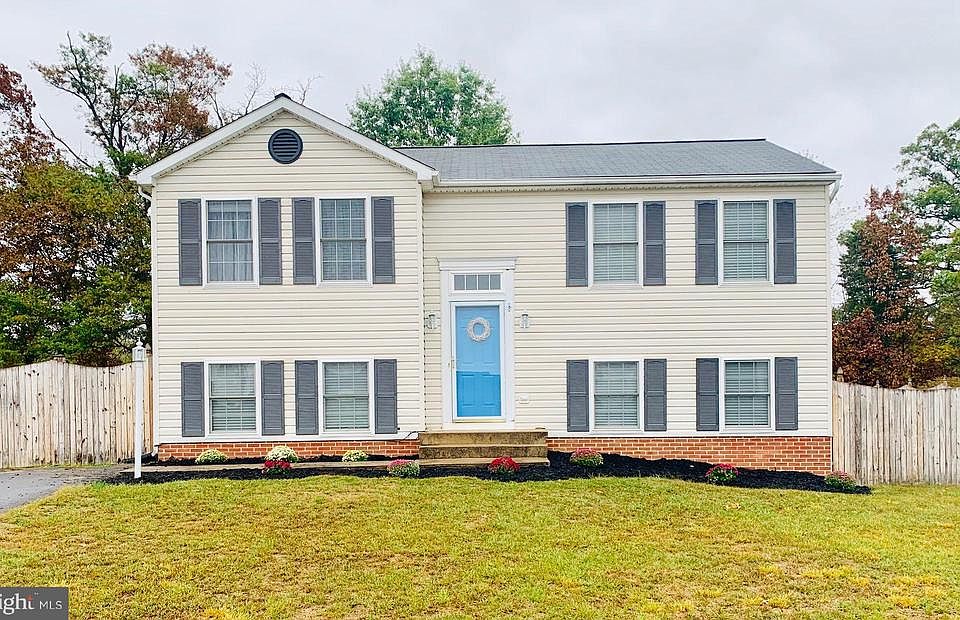 1st image of 11919 Gardenia Ct