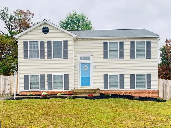 11919 Gardenia Ct, Hagerstown, MD 21740