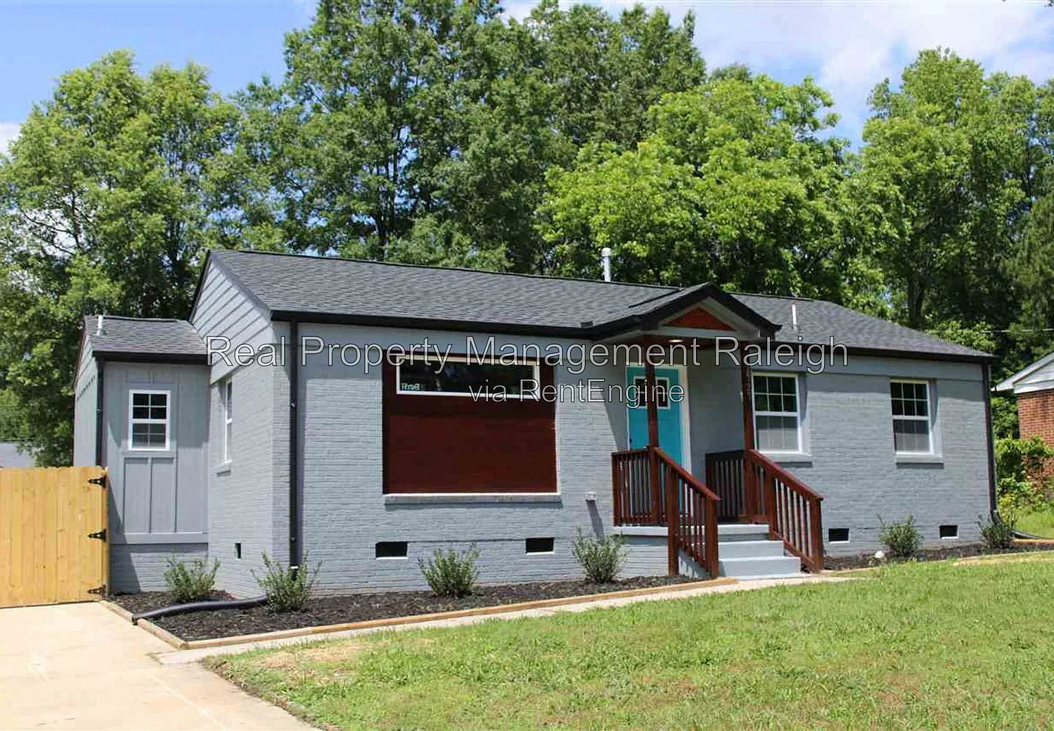 3 bed, 1.0 bath, 1066 sqft, $1,700 — Photo 1