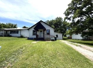 309 W Walker St, Marceline, MO 64658