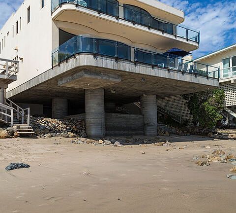 5th image of 24230 Malibu Rd