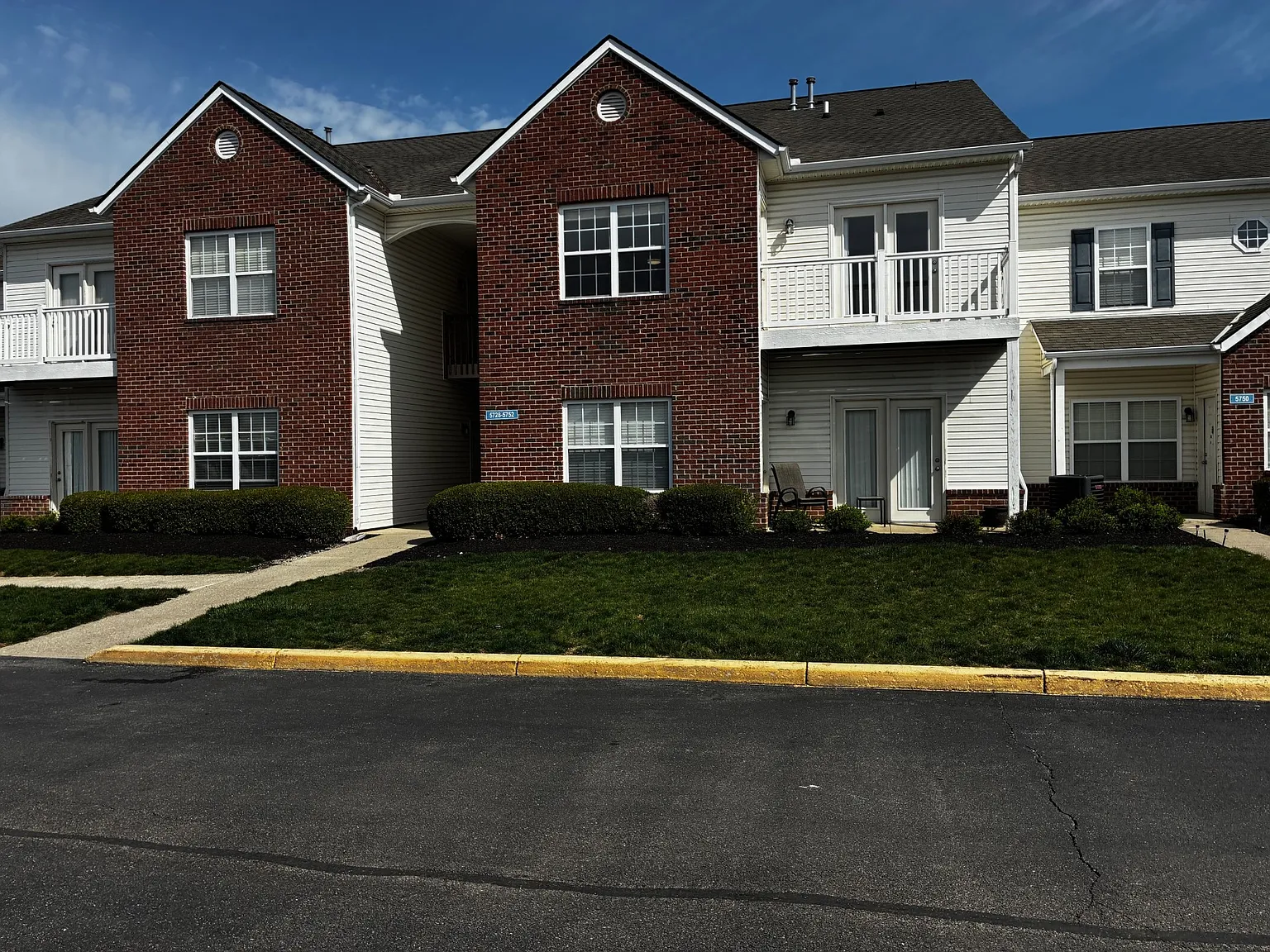 Chantry Village Apartments — Photo 4