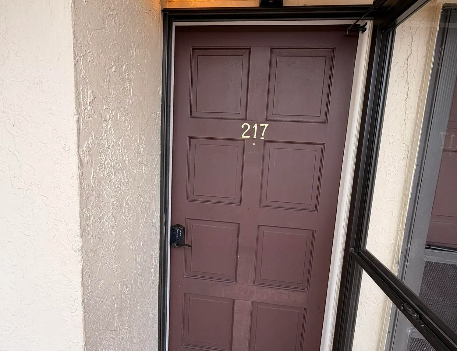 2 bed, 1.5 bath, 1157 sqft, $1,750 — Photo 4