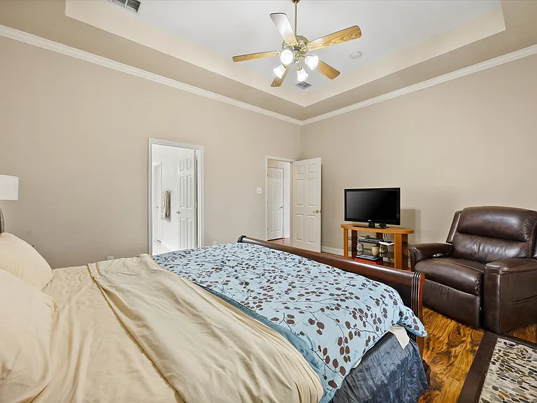1108 Big Canyon Dr — Photo 18