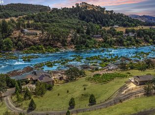 14585 N Bank Rd, Roseburg, OR 97470