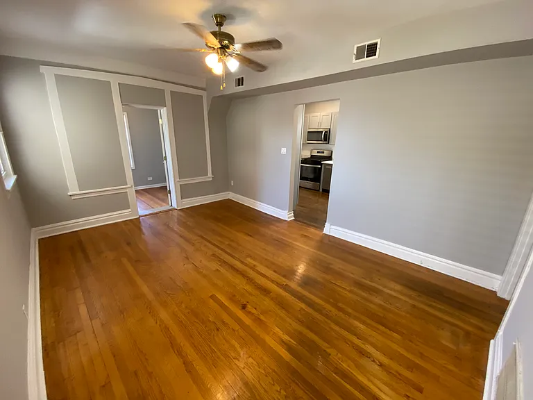 3218 W Eastwood Ave #2R — Photo 14