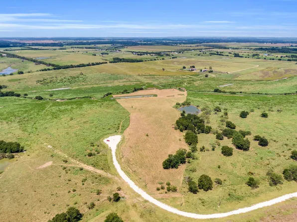 Private Road 452, Grandview, TX 76050