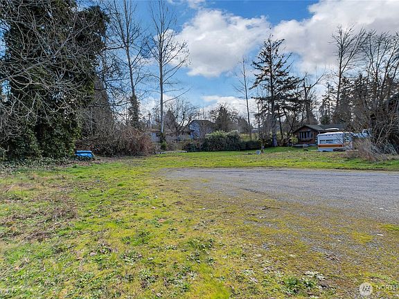 3rd image of 0 S Winnetka Street