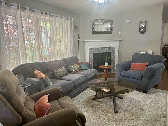 2nd image of 41 Bridlepath Trl #98