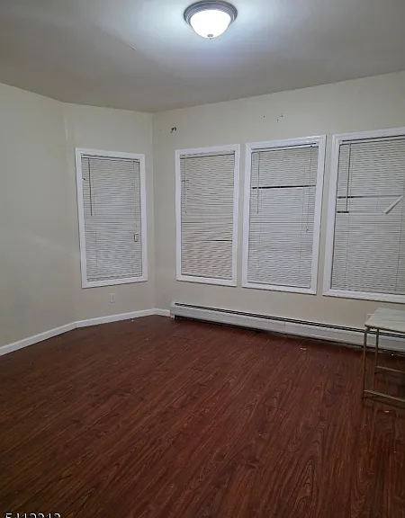82 Ampere Pkwy — Photo 3