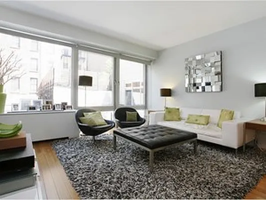 Sold by Corcoran | media 3