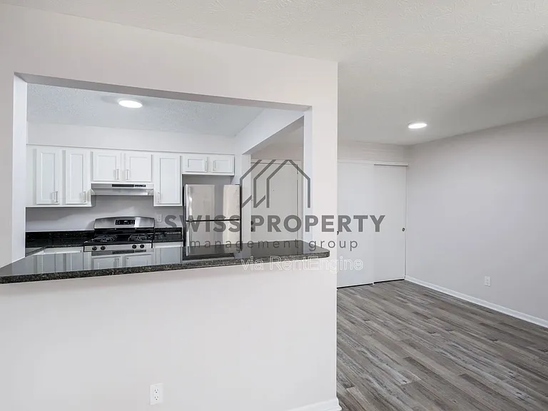Olentangy Terrace — Photo 22
