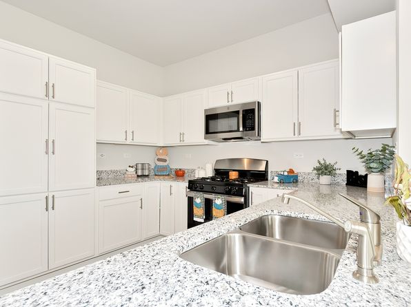 Deercrest of Antioch | 1241B Neuway Ln, Antioch, IL