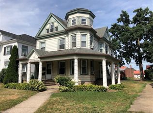 153 3rd St NW APT 4, Barberton, OH 44203