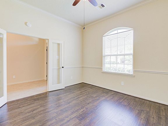 5th image of 8710 Senisa Ct