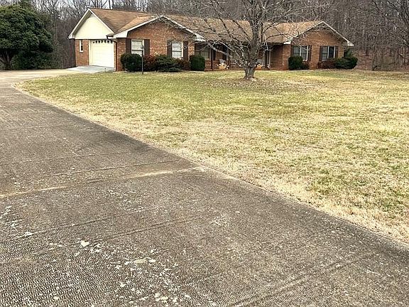4th image of 3833 Salem Hwy