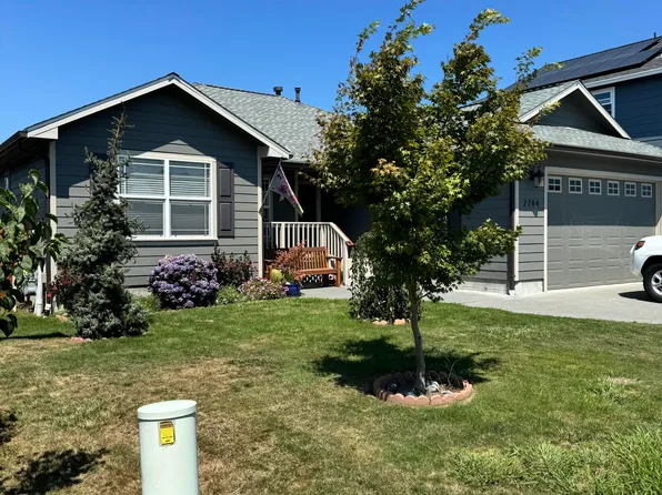 2784 Joseph St, Fortuna, CA 95540