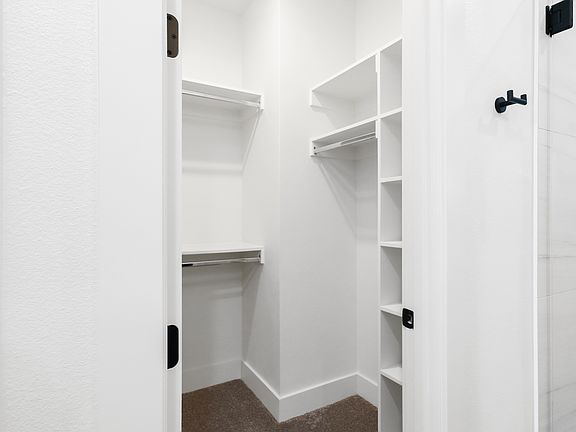 2nd image of 1147 N Madison Ave #104