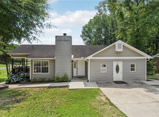 130 Ashwood Ct, Winder, GA 30680