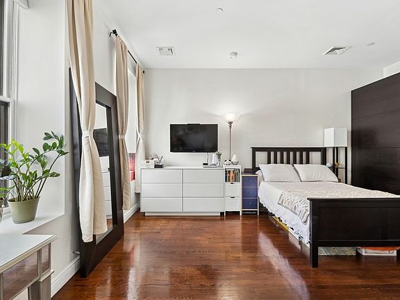 2nd image of 578 Atlantic Ave APT 2A