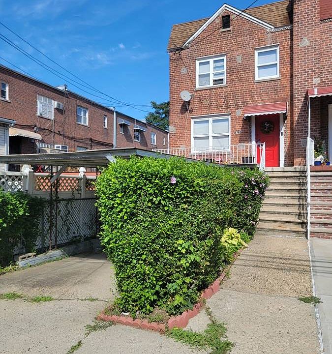 1st image of 2766 Paulding Ave