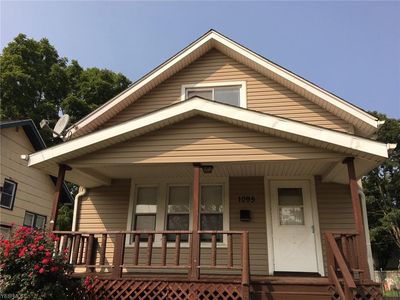 1095 Reed Ave, Akron, OH, 44306