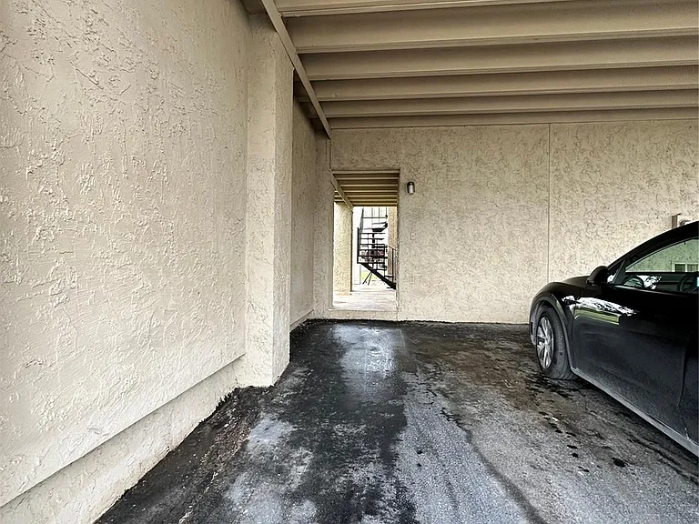 5916 Lago Vista Way #B-10 — Photo 14