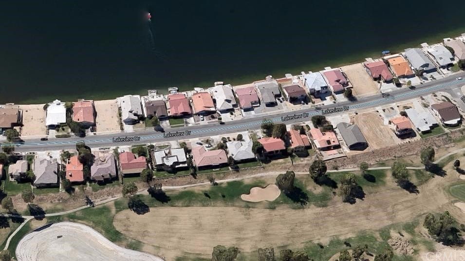 1st image of 0 Lakeview Dr