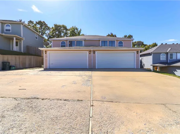 2915-2917 E Sterling Ct, Fayetteville, AR 72703