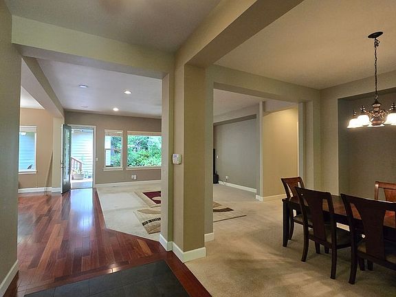 5th image of 81 Mount Constance Way