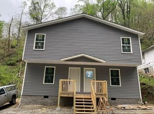 169 Julius Ave APT 2, Pikeville, KY 41501