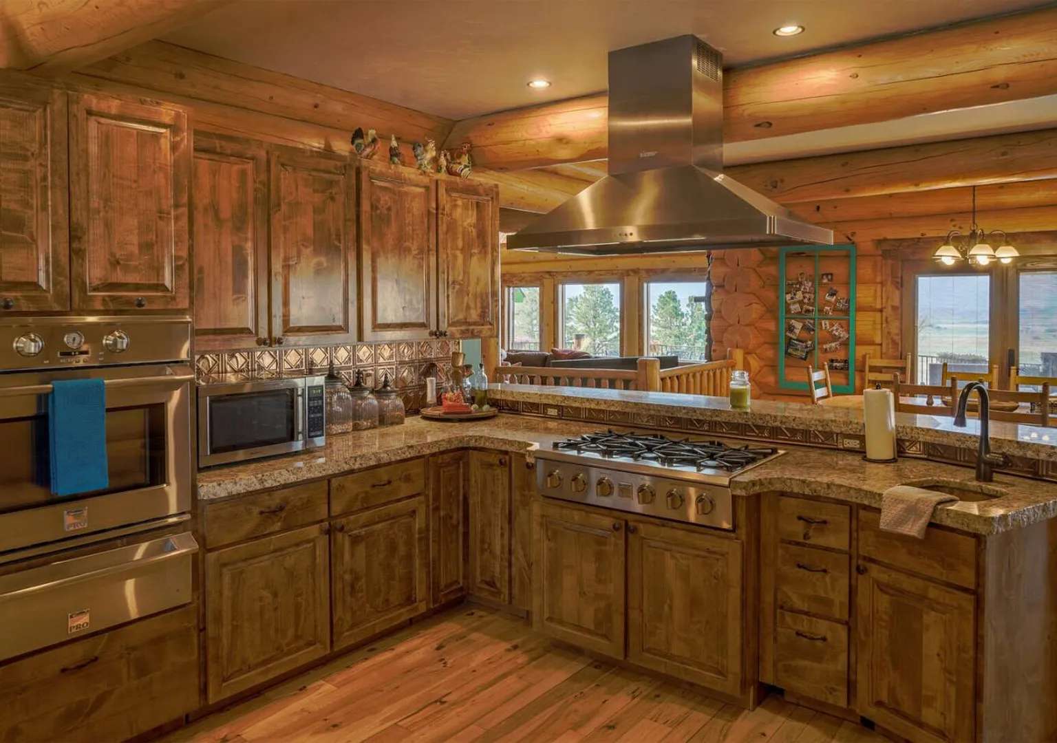 Whispering Pines Lodge — Photo 3