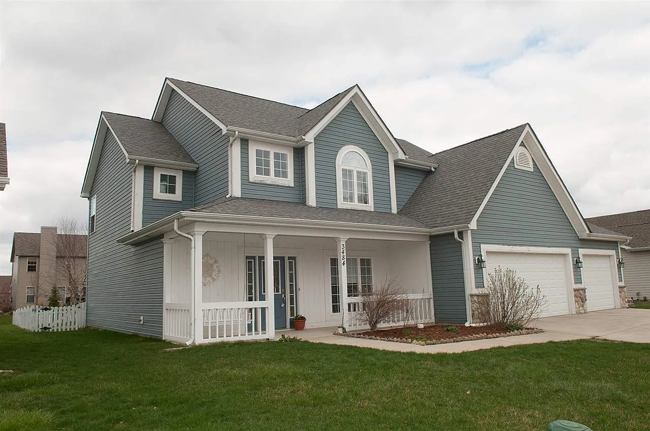 3484 Tunbridge Way photo 1