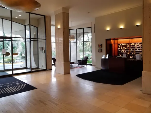 301 N Beauregard St, Alexandria, VA