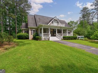 625 W Lake Dr, Oxford, GA 30054