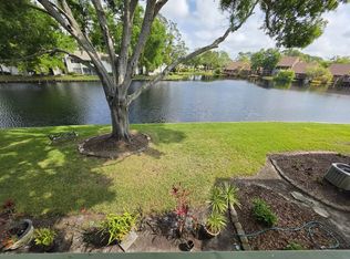 4158 Pinelake Ln APT 202, Tampa, FL 33618