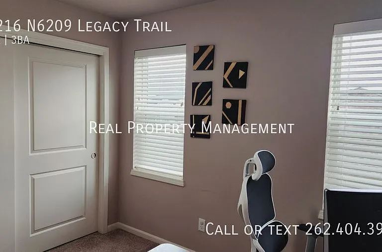 W216N6209 Legacy Trl — Photo 18