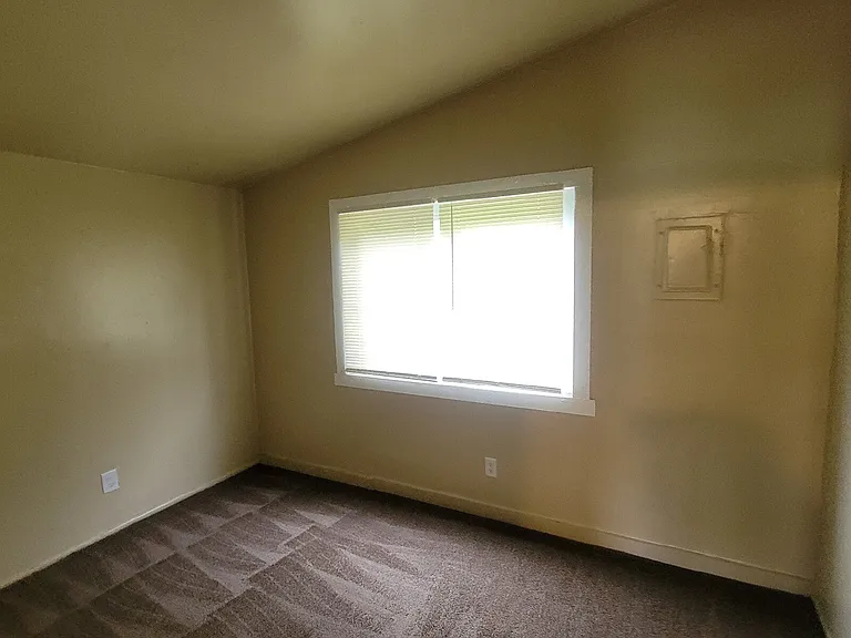 1232 Cameron St — Photo 5