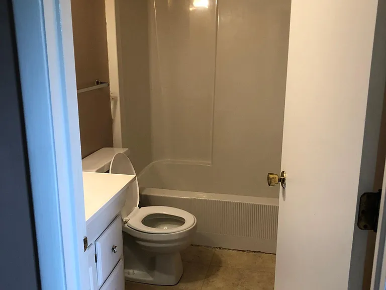 243 S Durkin Dr #22 — Photo 8