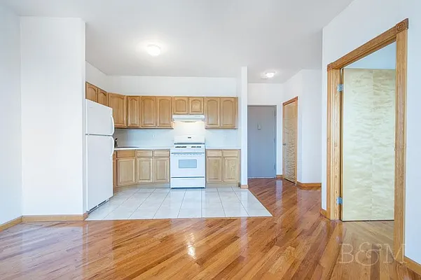 Rented by Brick&Mortar | media 10