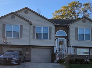 1010 Fairway Dr, Georgetown, KY 40324