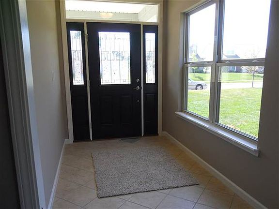 5th image of 2470 Estancia Ln